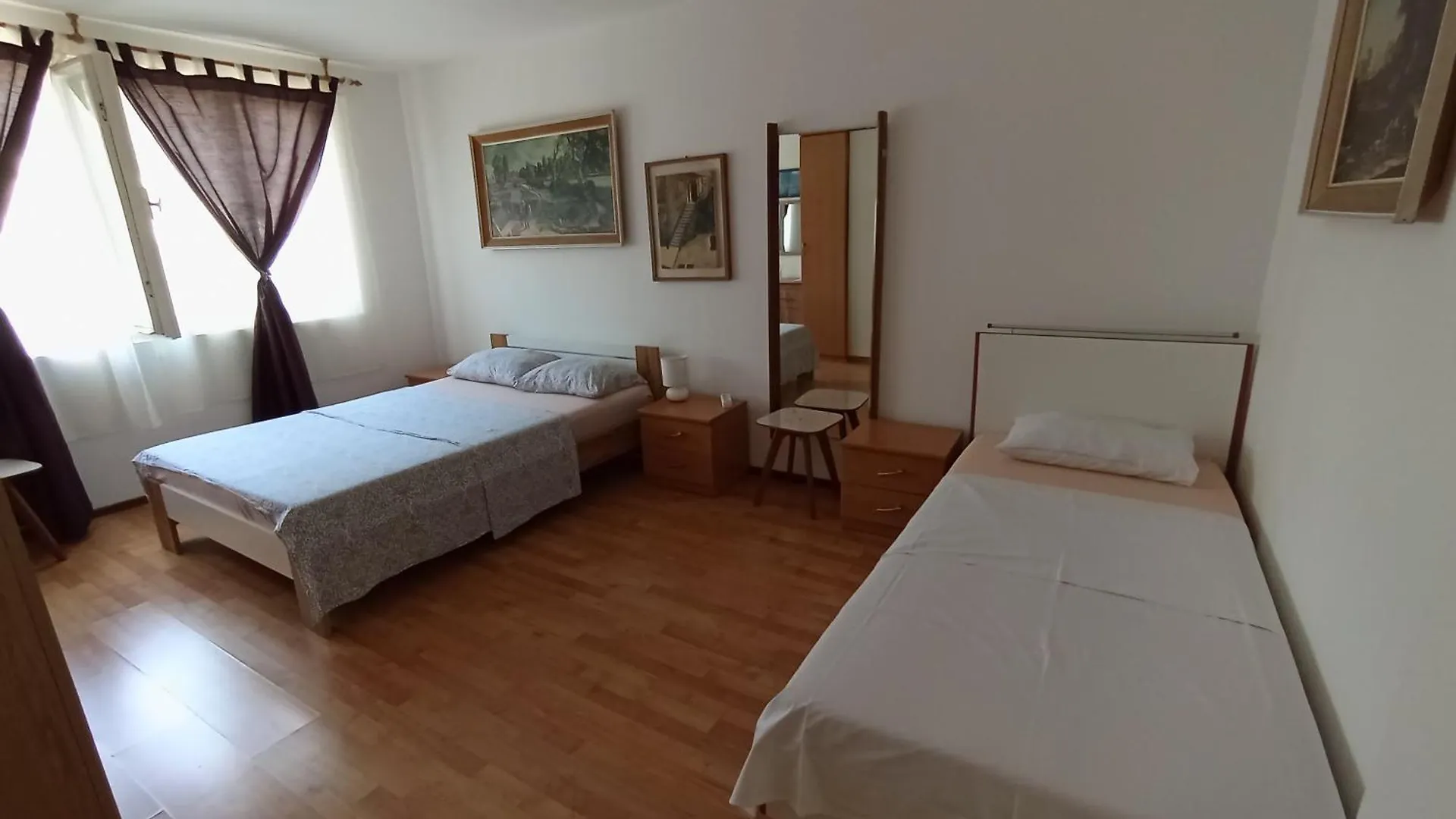 Rooms With Wifi Rijeka - 23254 Guest house