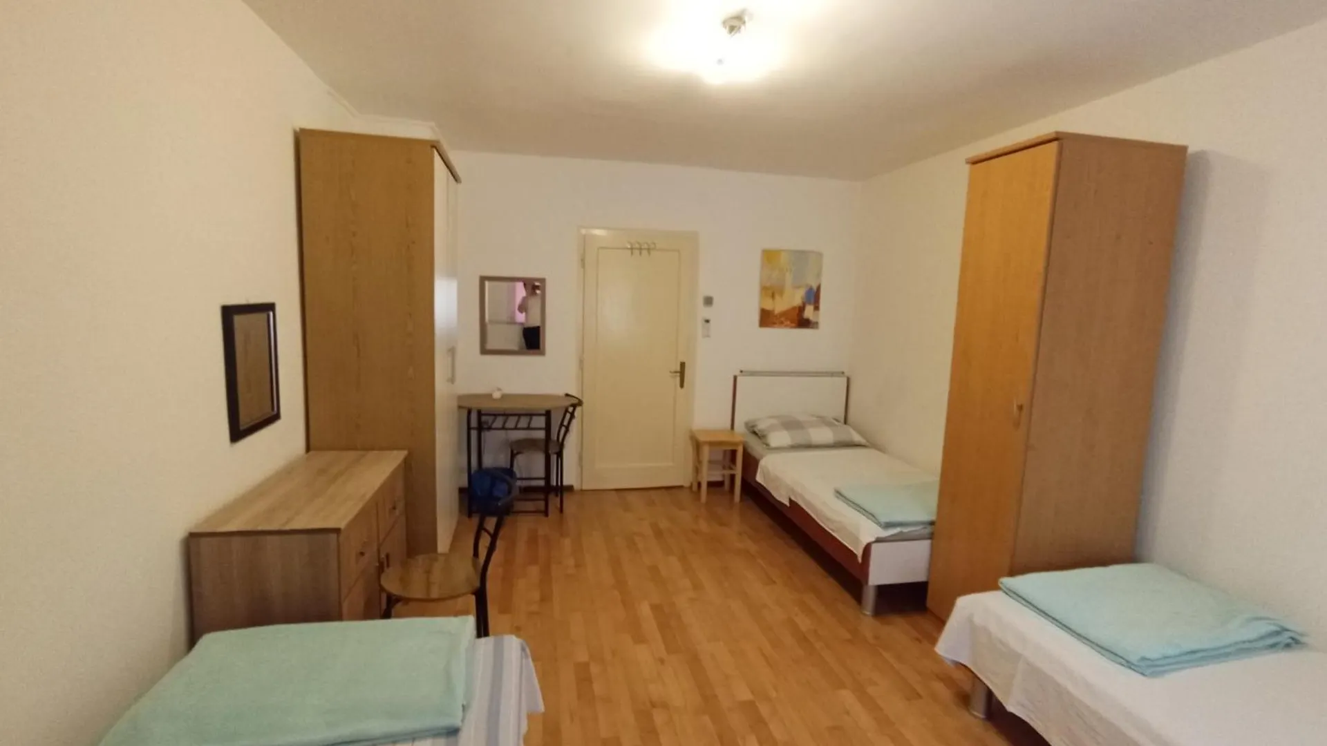 Rooms With Wifi Rijeka - 23254 Guest house