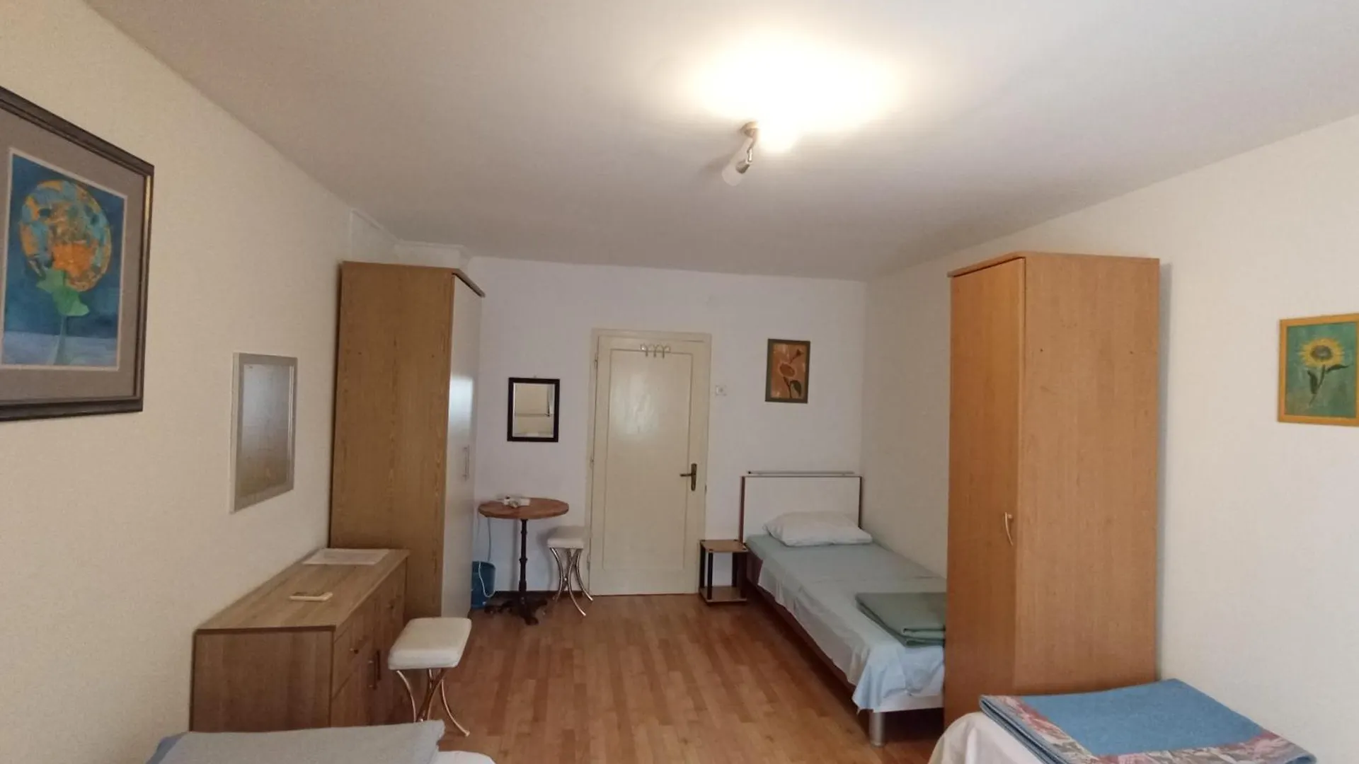 Rooms With Wifi Rijeka - 23254 0*,  Croatia
