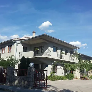 Vendégház Sara, Podhum